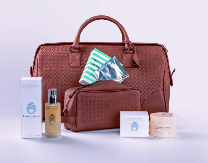 Лайфхаки для путешественников: как правильно собрать косметичку в отпуск.