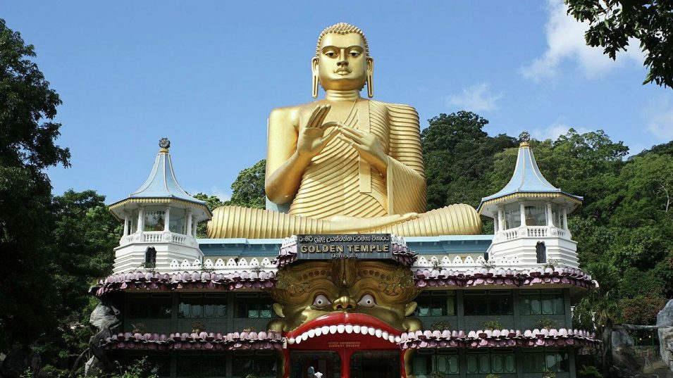 Шри-Ланка разрешила въезд туристов