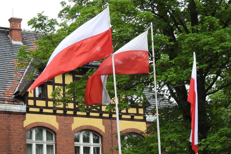 Польша снова изменила правила въезда для иностранцев