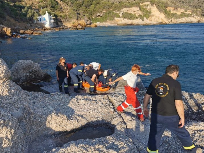 Grecia informează că un elicopter cu patru persoane, inclusiv doi moldoveni,  la bord s-a prăbușit în marea Egee.
