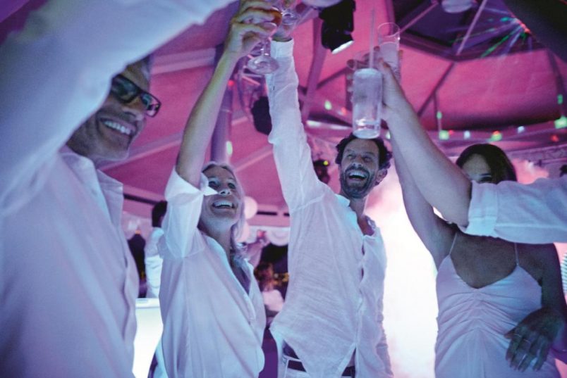 📢 OFERTĂ FIERBINTE LAST MINUTE 🔥🌴 – Paradisul tău de 5⭐ Turcia,  malul Mării Egee! 📅 Plecare: 01.05.2025 | 7 nopți All Inclusive 💶 Preț: de la 794€