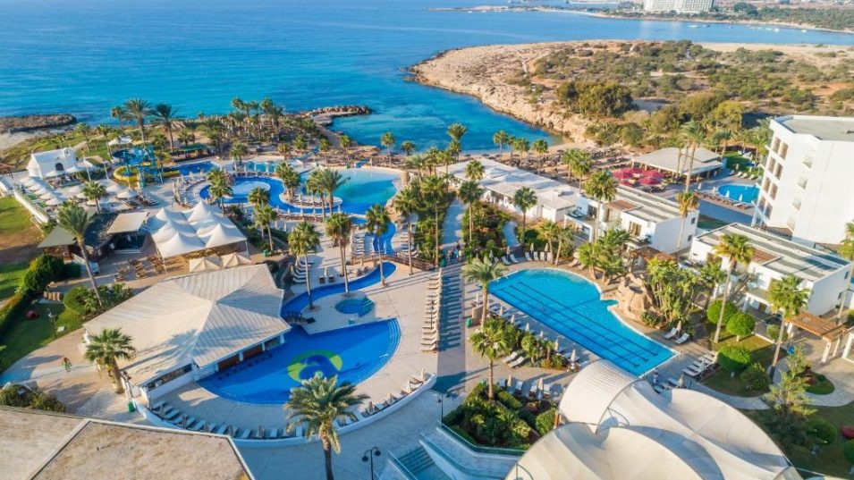☀️🍓 Cyprus din Chisinau • “Adams Beach Hotel” 5★ !Vacanța de vis în Ayia Napa începe aici! 🏖️