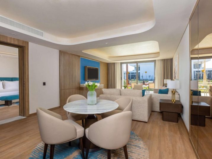 🔥 Vacanța de 5 stele în Sharm El Sheikh te așteaptă! 🔥 🏖️ RIXOS RADAMIS SHARM EL SHEIKH 📅 Plecare: 22 mai 2025 🛎️ 7 nopți All Inclusive 👫 Preț de la: 1070€