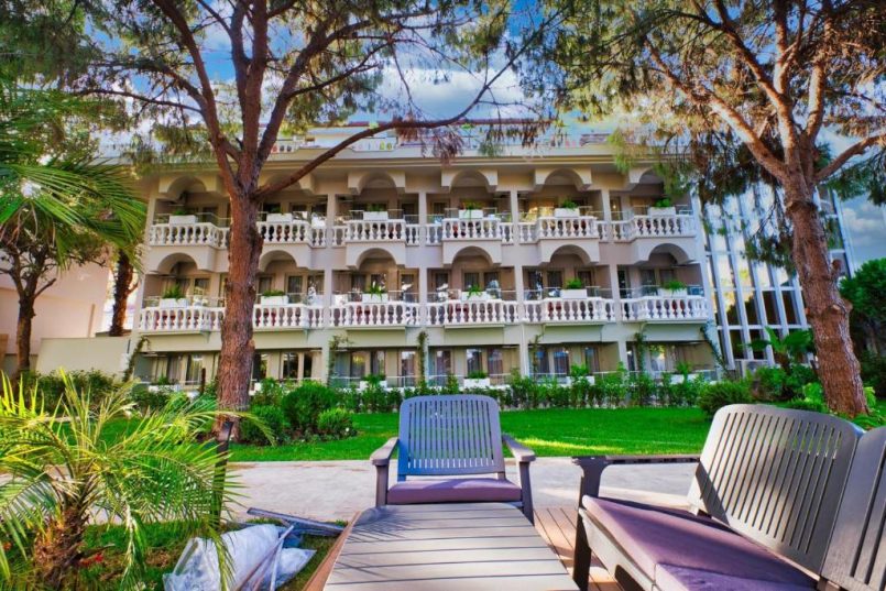 O săptămână cu soare și răsfăț la malul Mediteranei  ☀️🌊🍹, din data de 15.05 , de la 470 euro