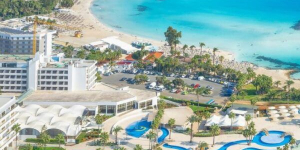 🌞 Cyprus! Super vacanță cu Larbi Tur! Din 03.06!✈️