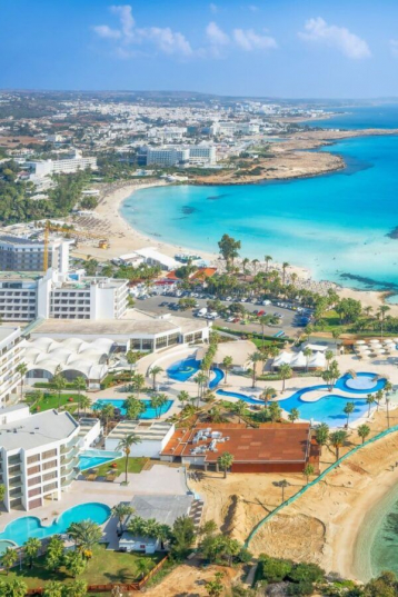 🌞 Cyprus! Super vacanță cu Larbi Tur! Din 03.06!✈️