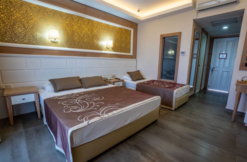 💫 „Unde muntele atinge marea, începe vacanța ta de vis , din data de 10.05 , de la 1025 euro